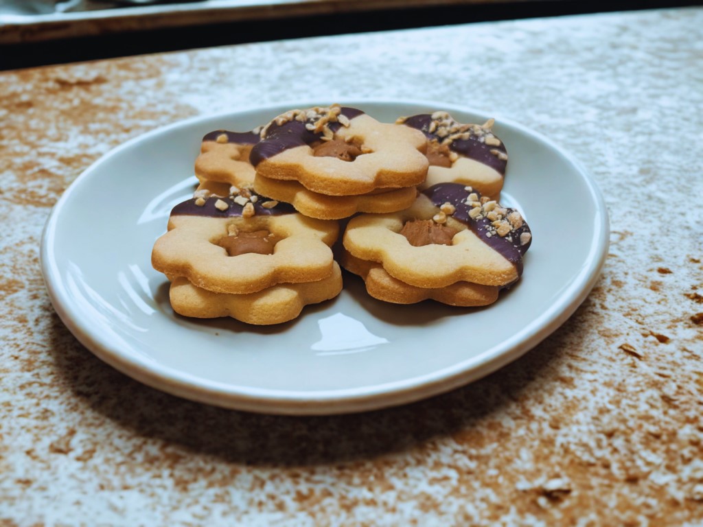 Kwiatek słony karmel z polewą czekoladową